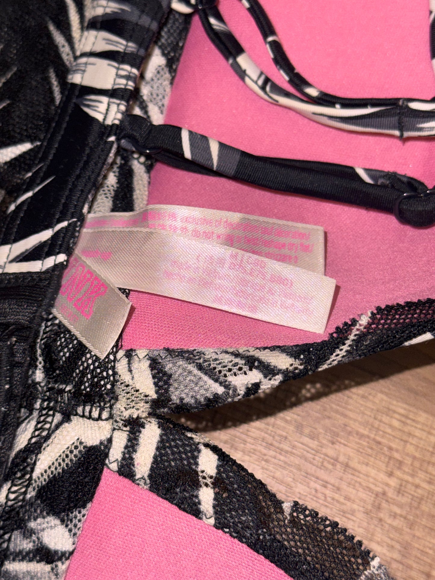 VS MEDIUM