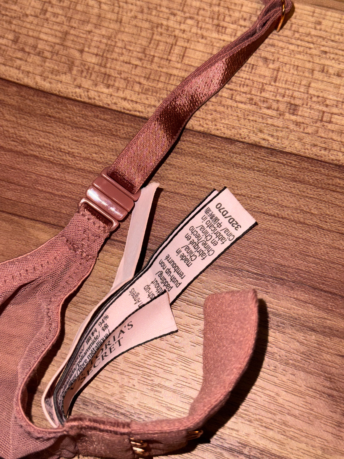 Vs underlined 32D