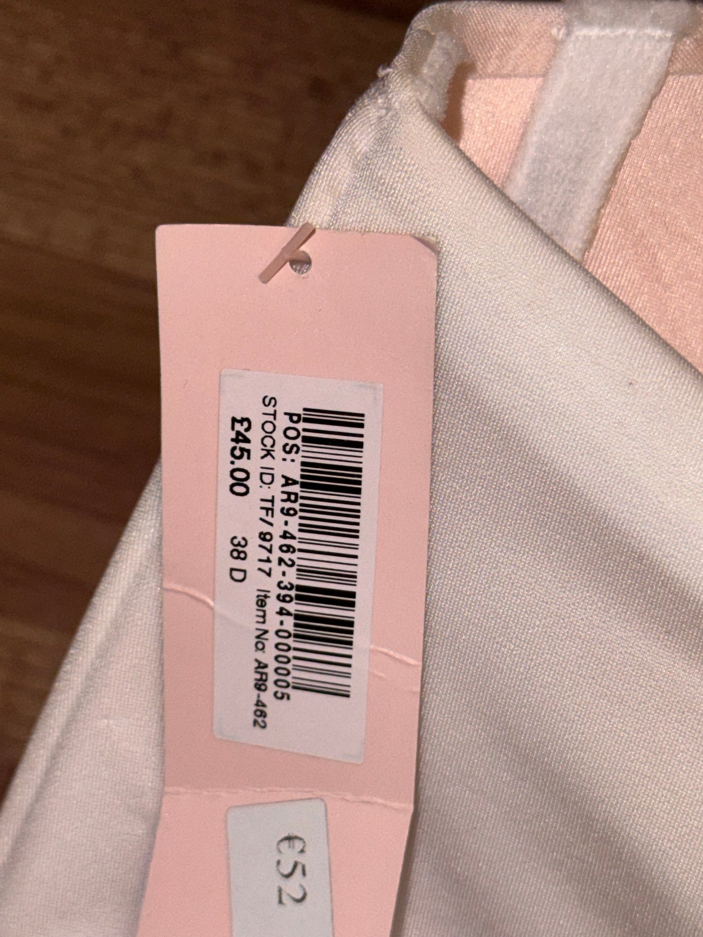 VS Tagged 38D multiway