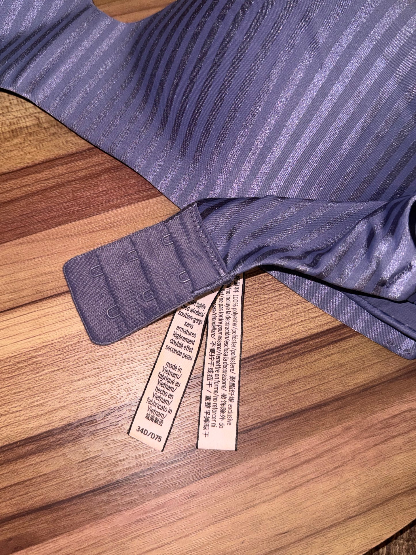 VS 34D