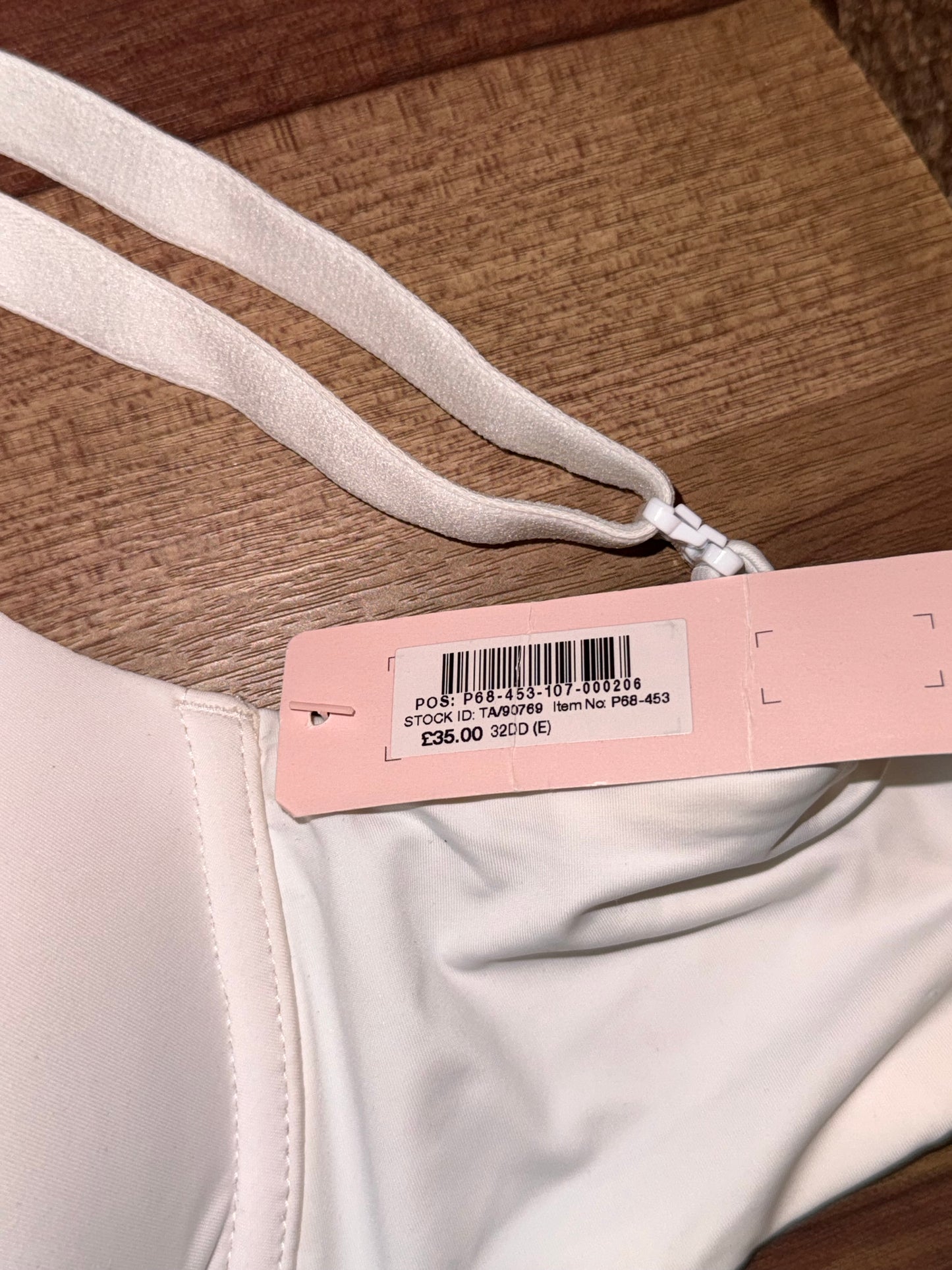 Vs tagged 32DD