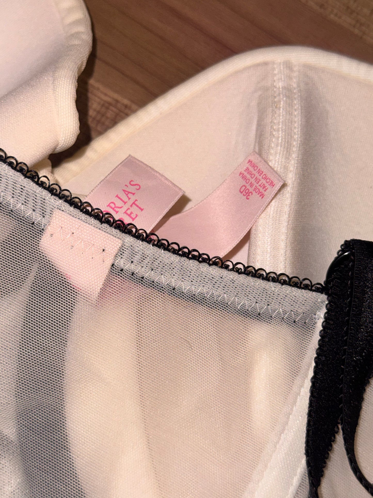 VS corset 36D