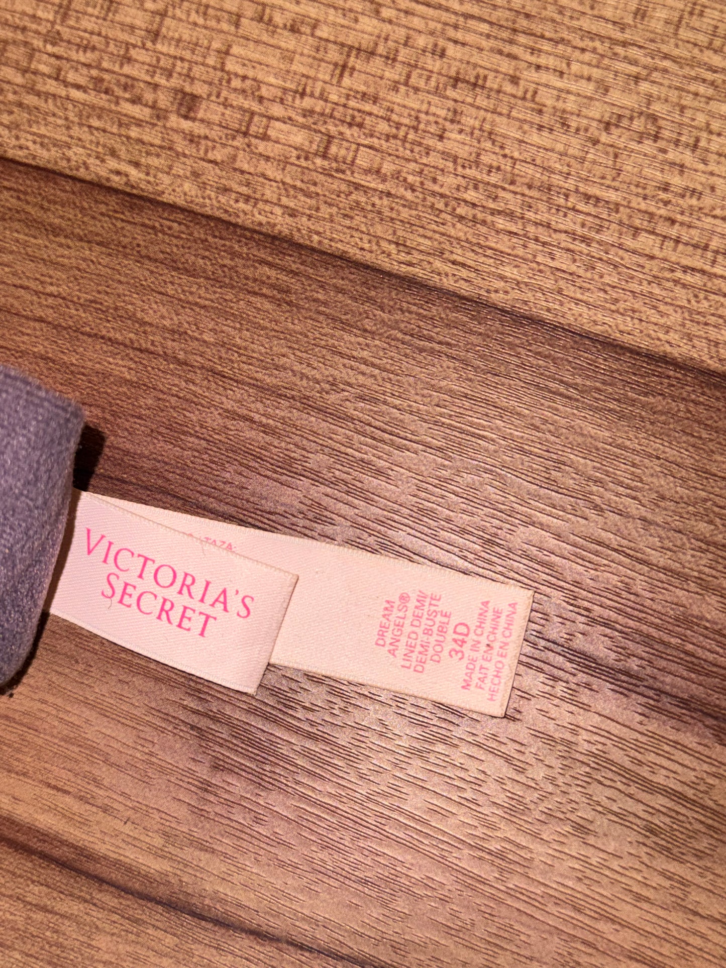 VS 34D