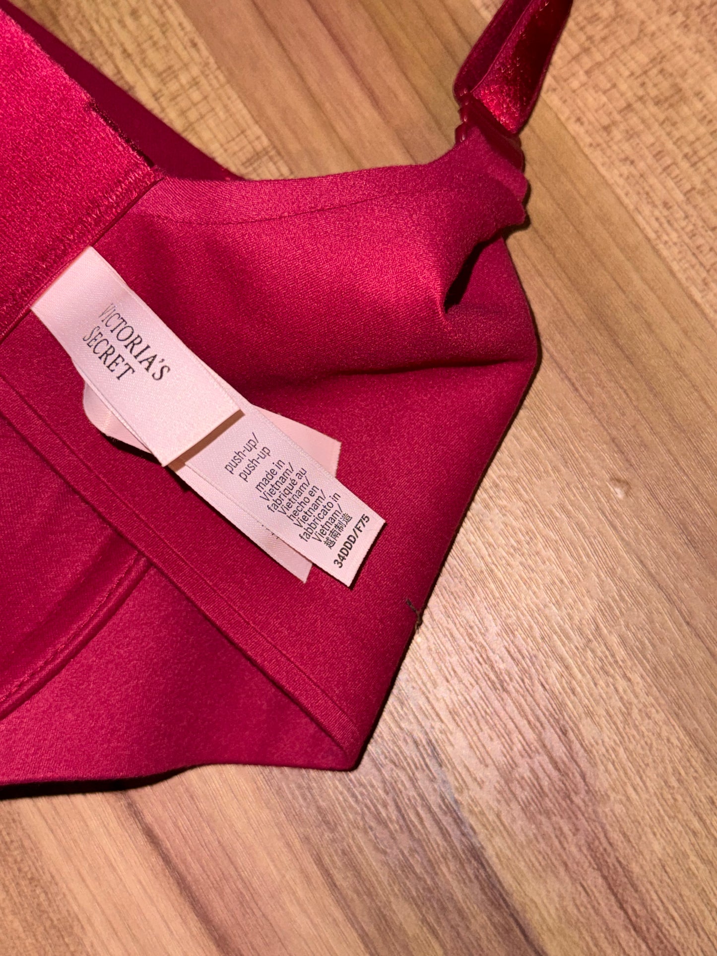 Vs Tagged 34ddd