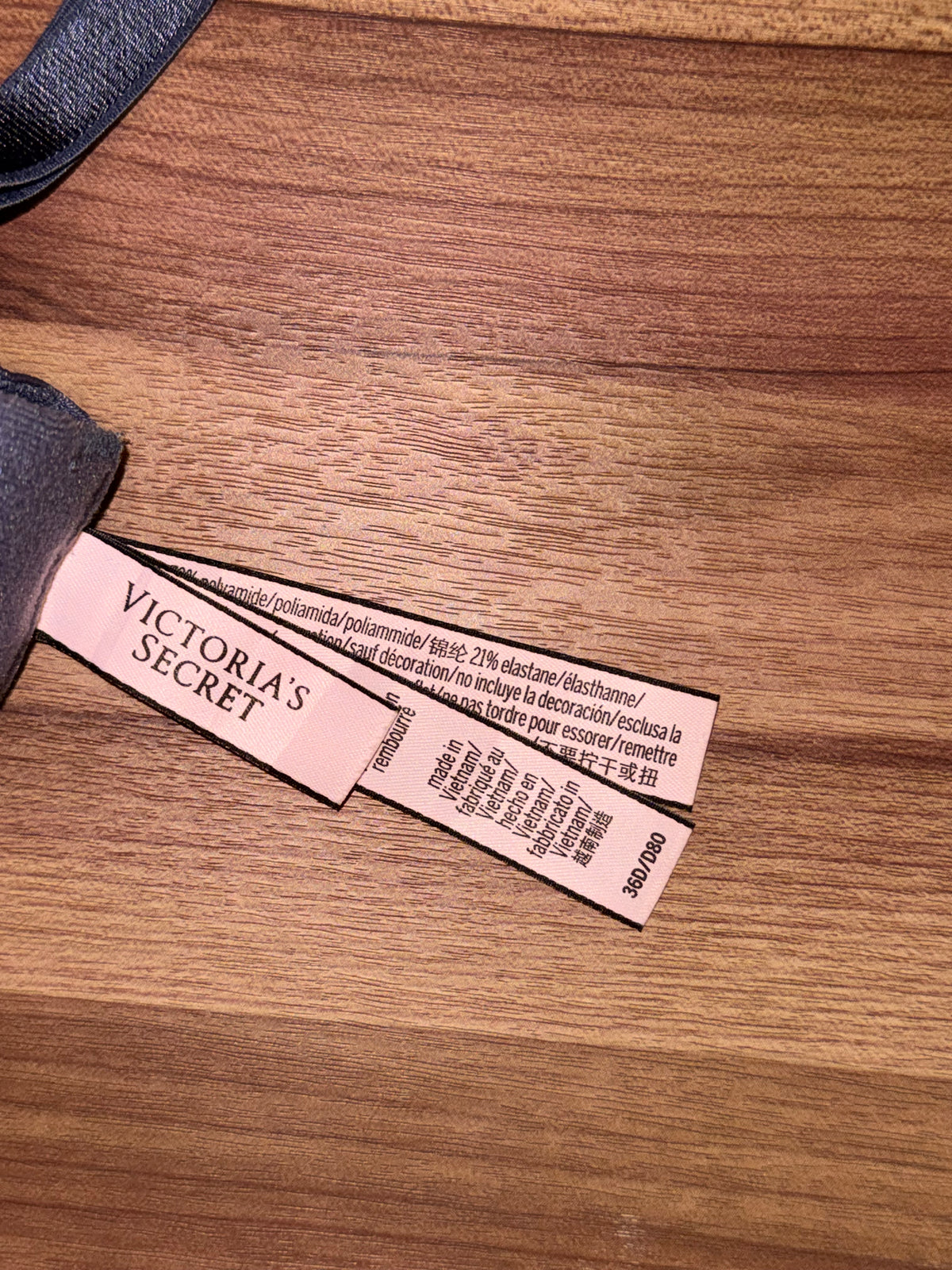 Vs underlined 36D
