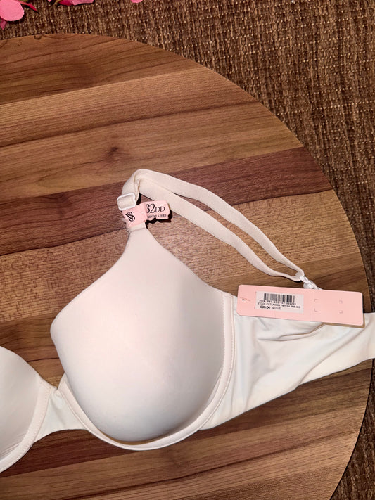 Vs tagged 32DD