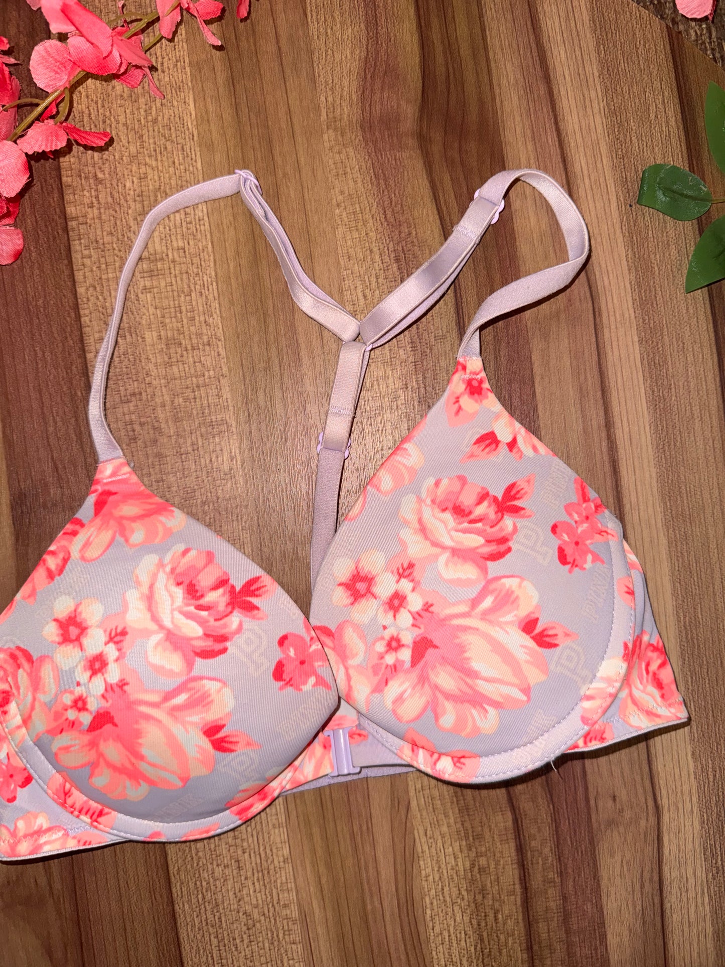 VS PINK 32B