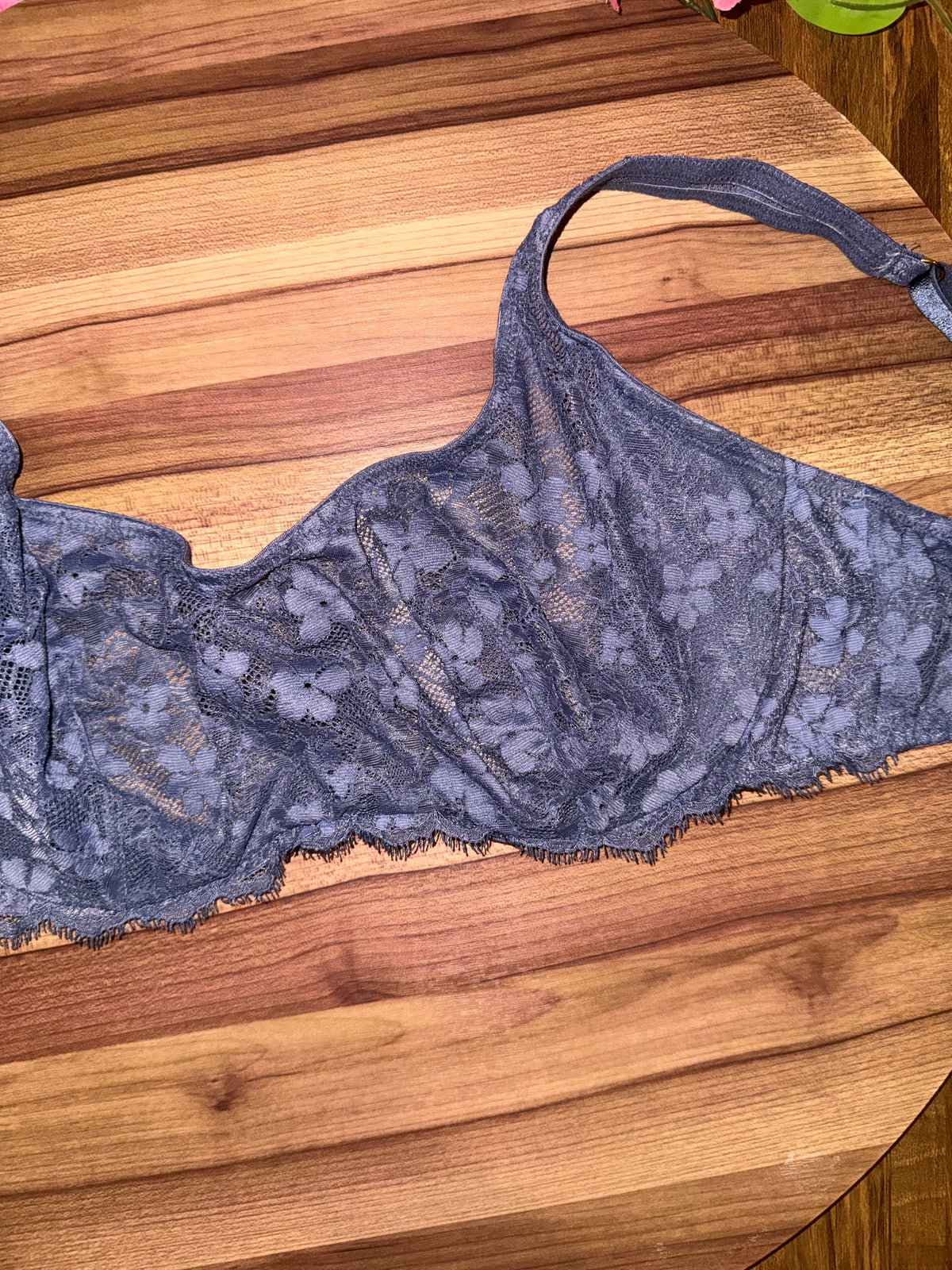 Vs underlined 36D