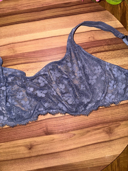 Vs underlined 36D