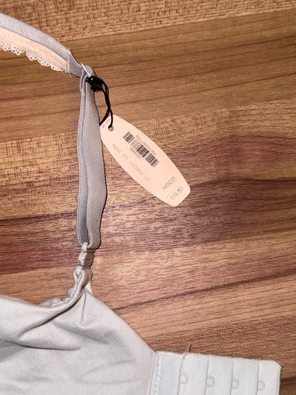 VS 34DD tagged