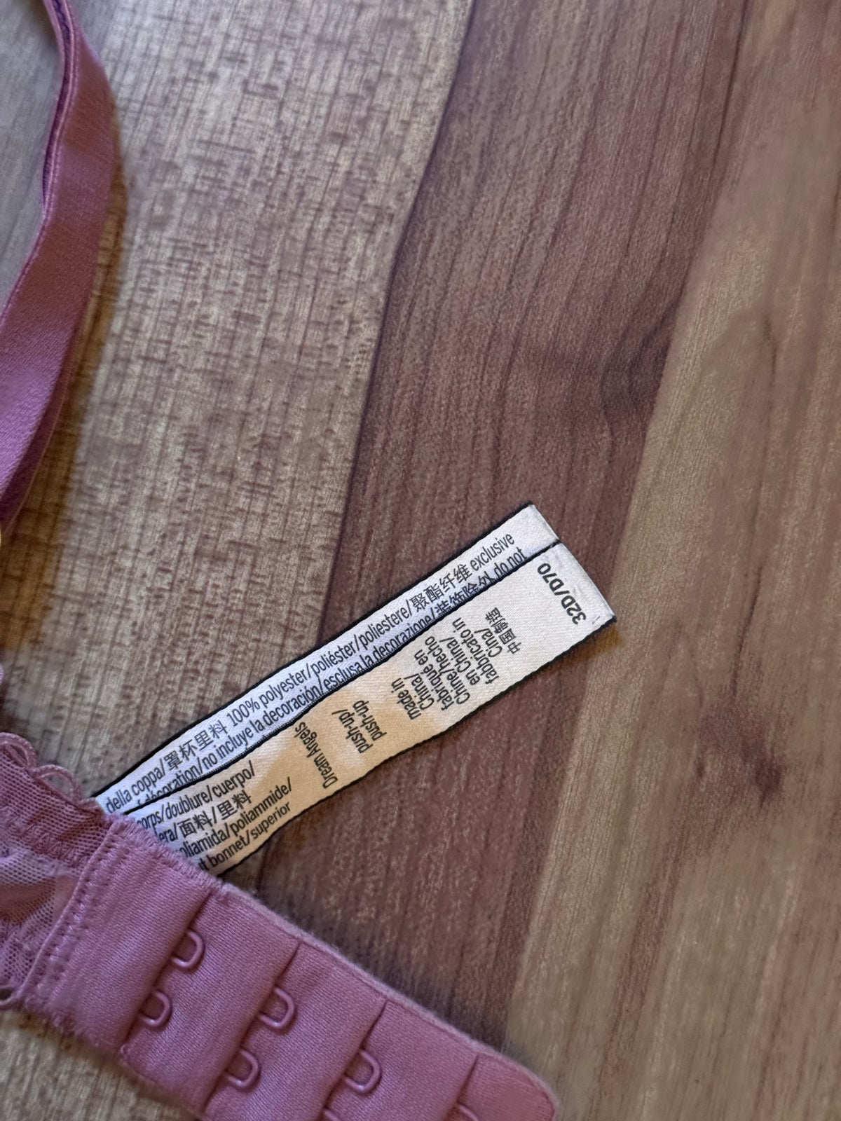 Vs bra 32D