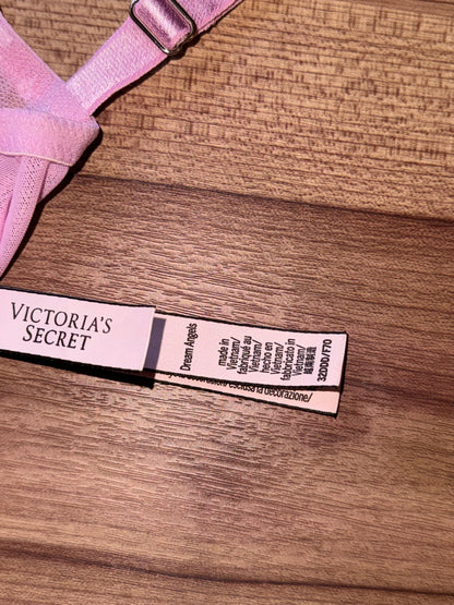VS 32DDD