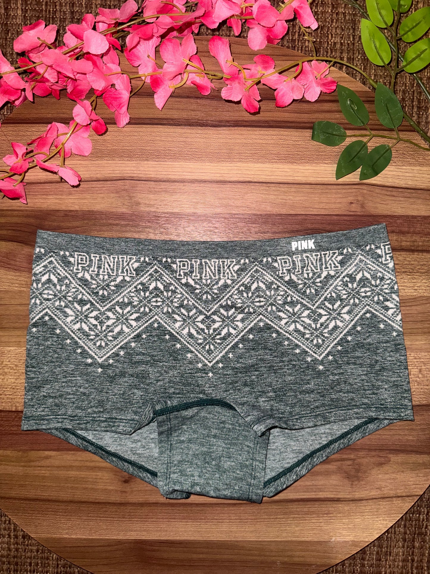 Vs brief medium