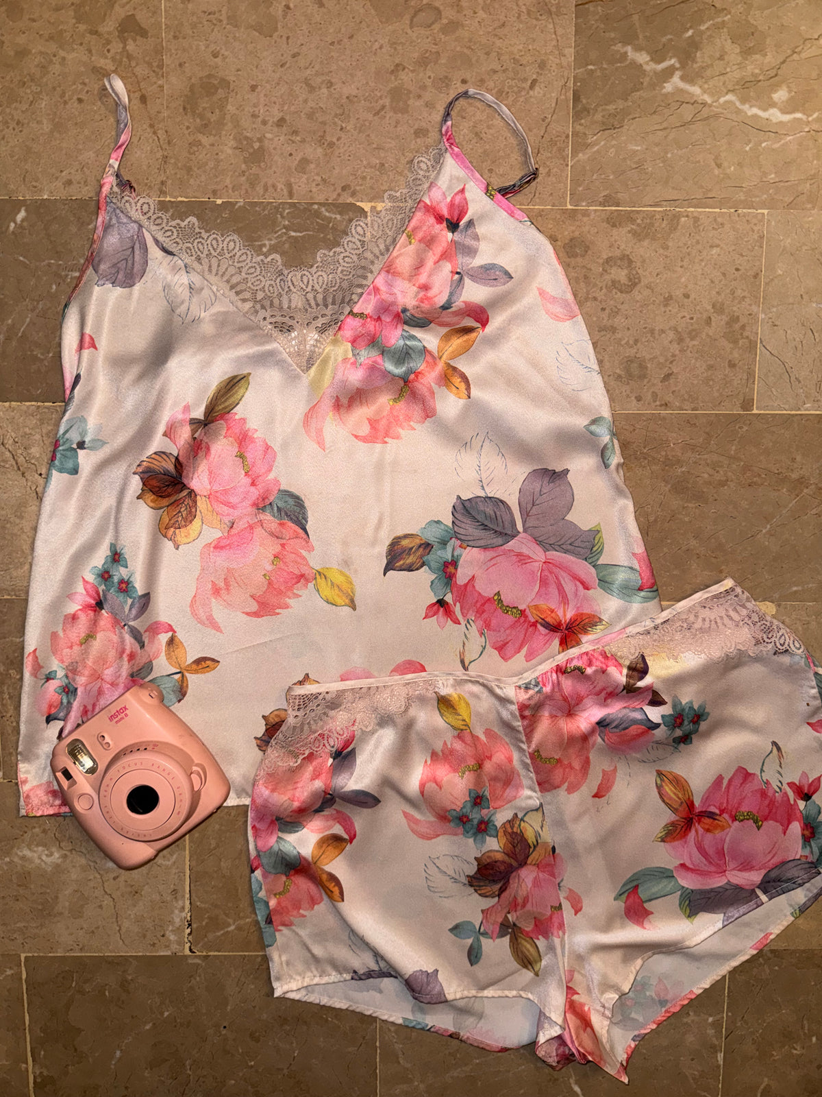 2 pc silk set medium