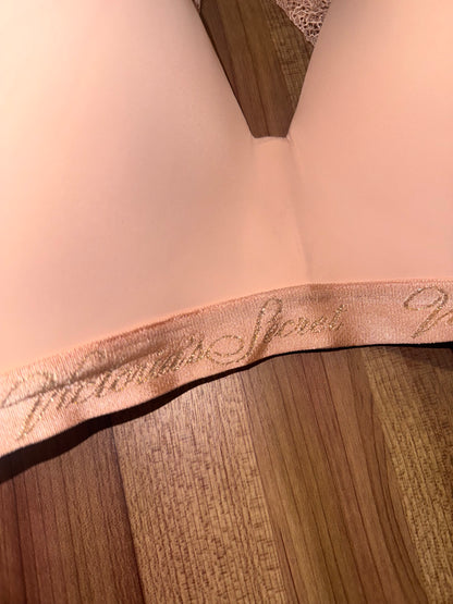 VS 36DDD