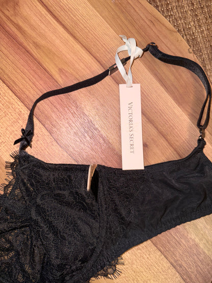 VS tagged 34D