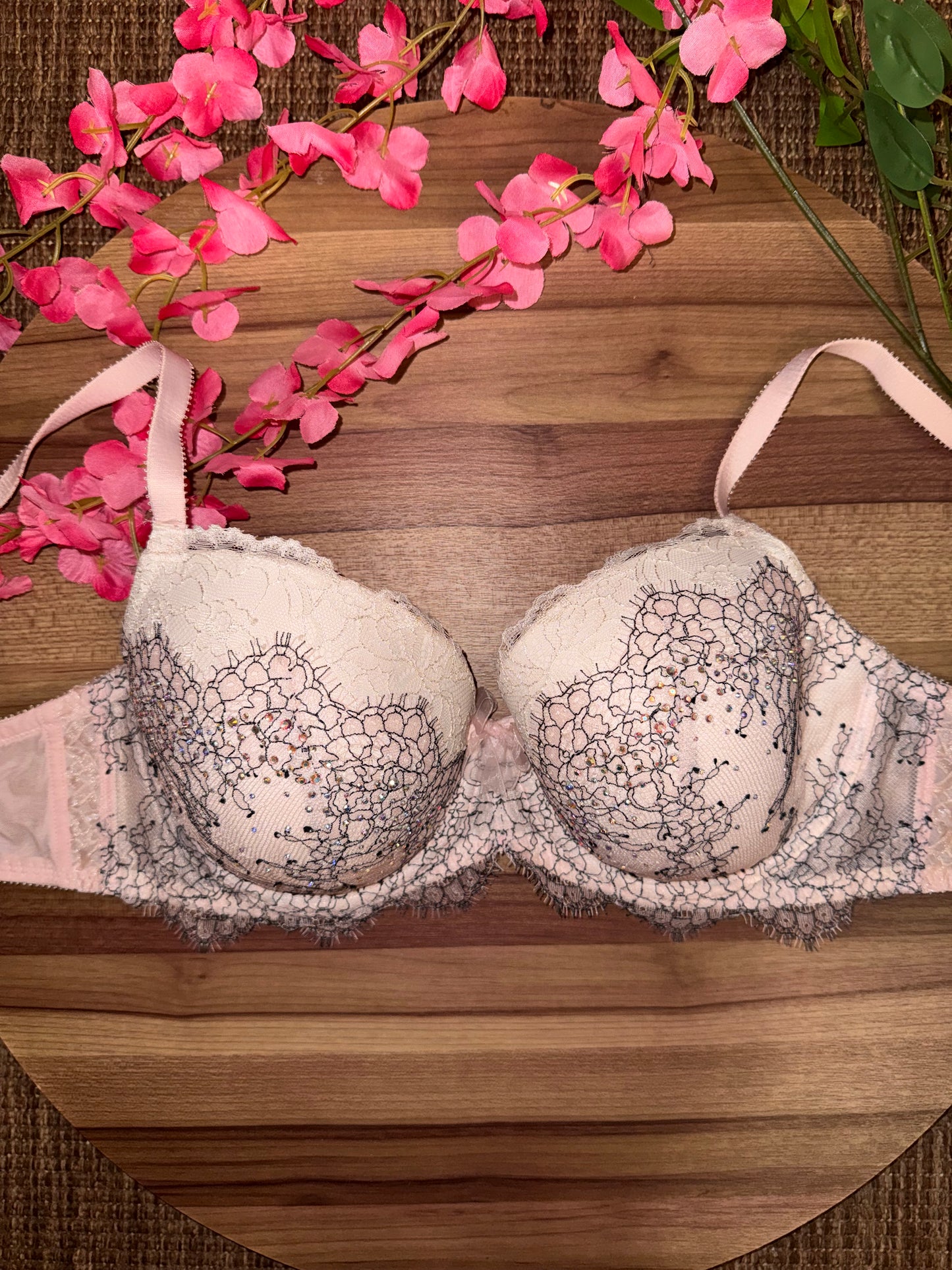 VS fancy 36D