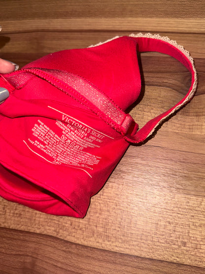 VS body by victoria 34D