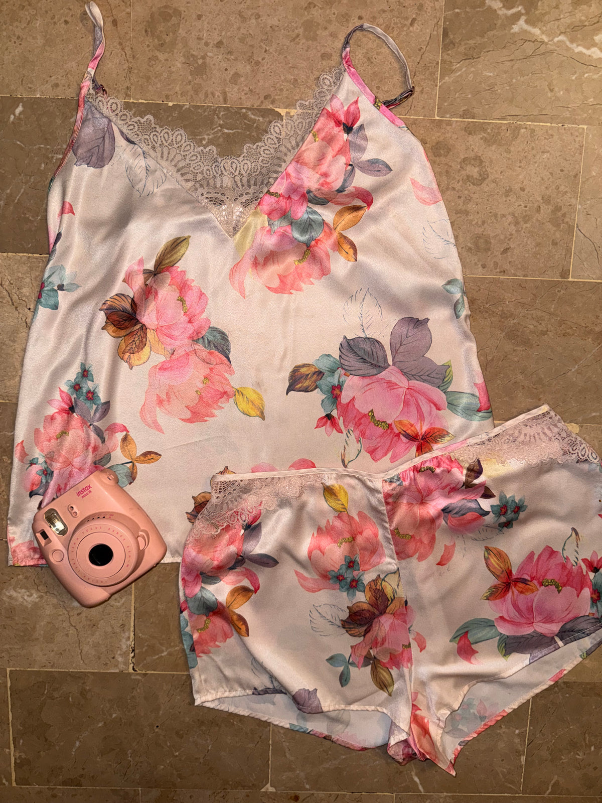 2 pc silk set medium