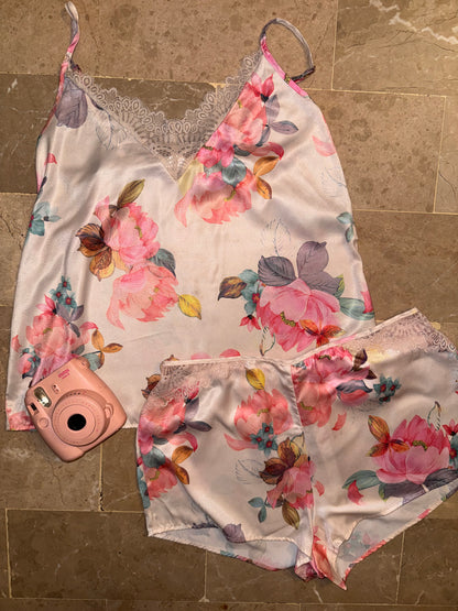 2 pc silk set medium