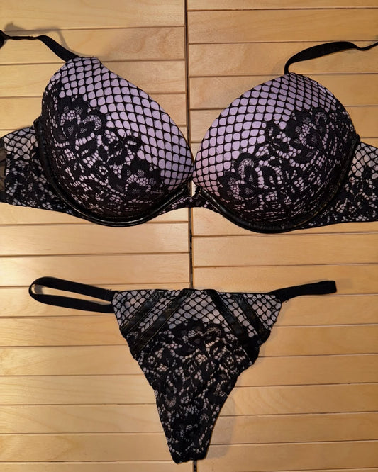 VS 32D