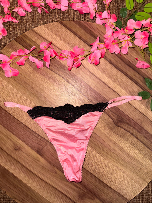 Vs medium thong