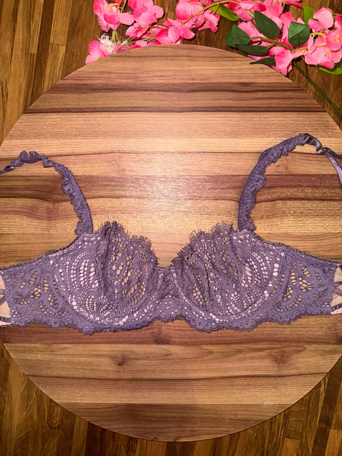 Vs 32D underlined