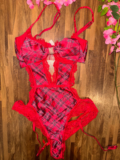 VS lingerie medium