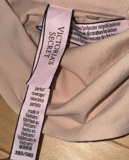 VS 38D