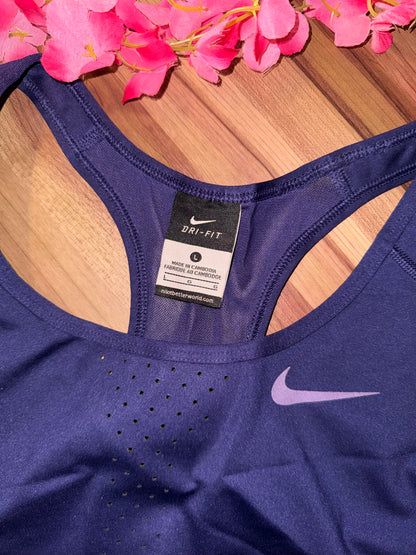 Nike sports bra L