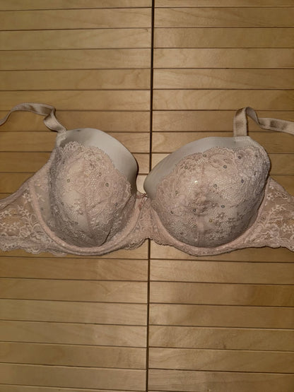 VS 38D