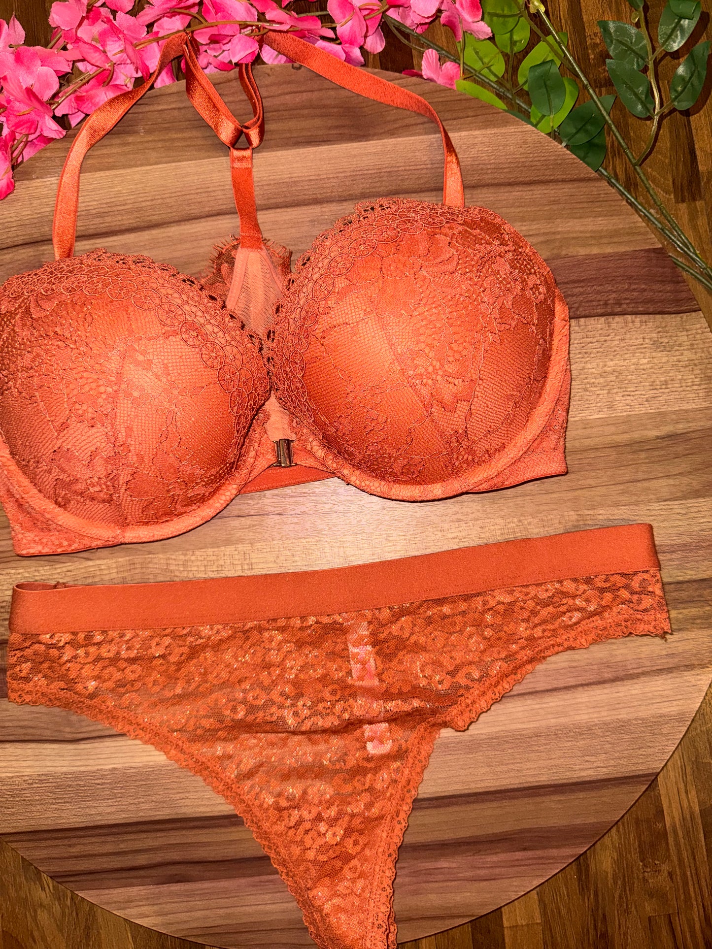 VS 34D fancy