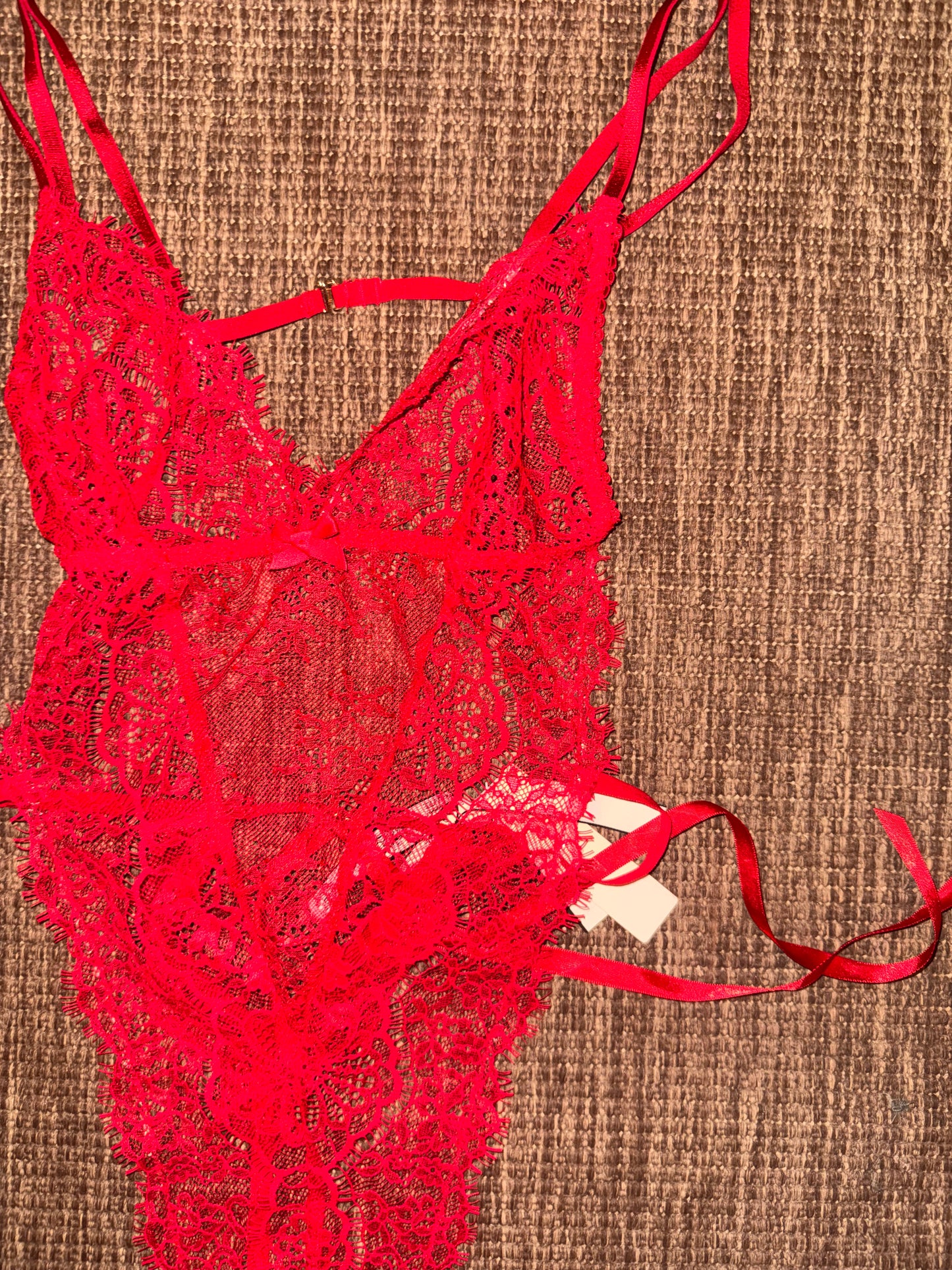 VS TAGGED LINGERIE small