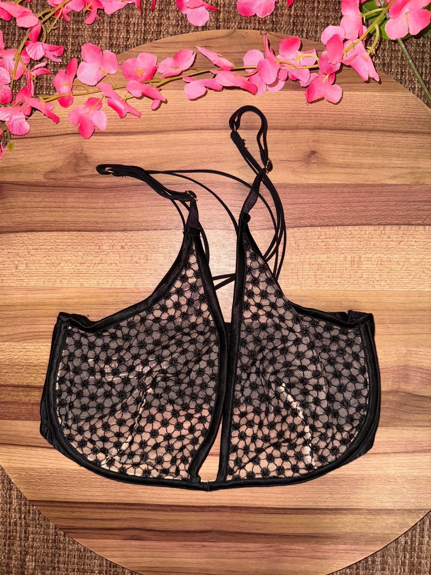 VS 34DDD