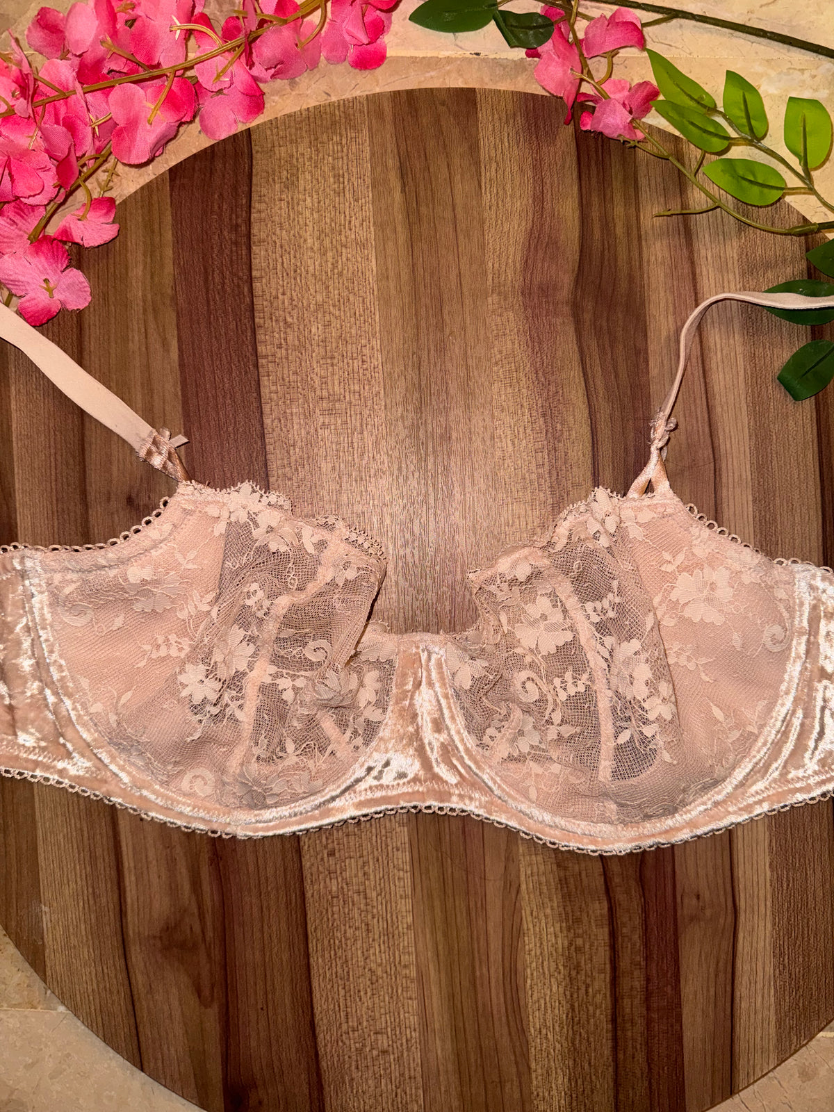VS 36DDD