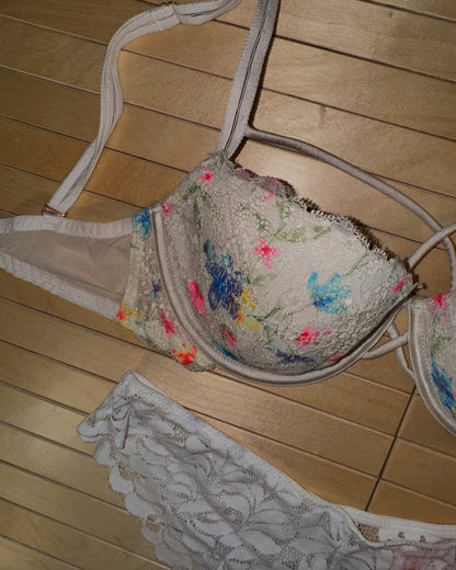 VS 32DD