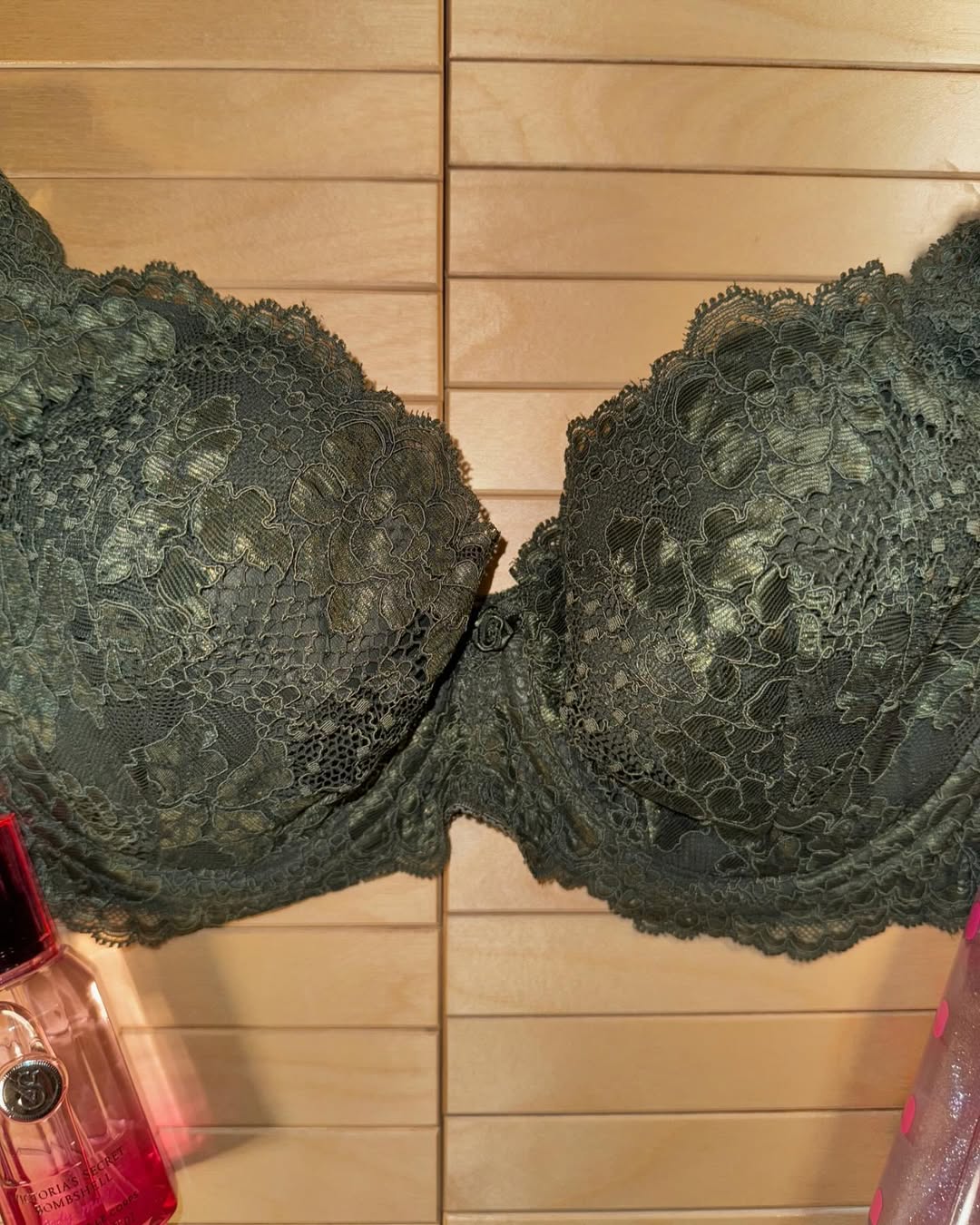 VS 38D