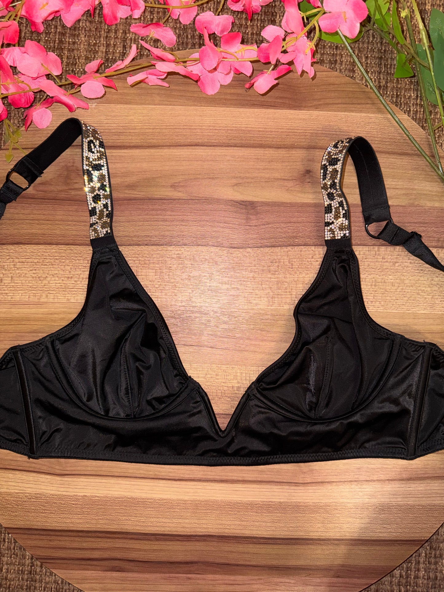 VS rhinestone bra medium