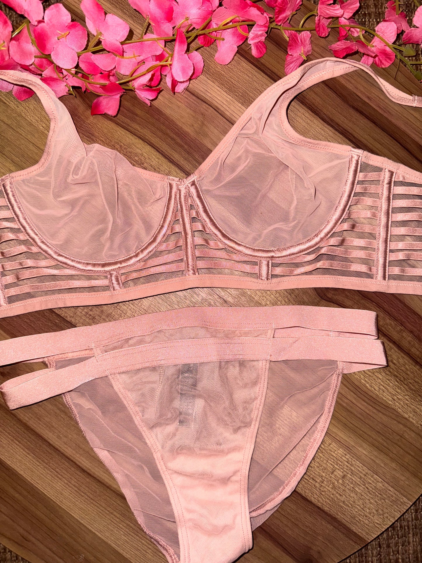 VS 32D