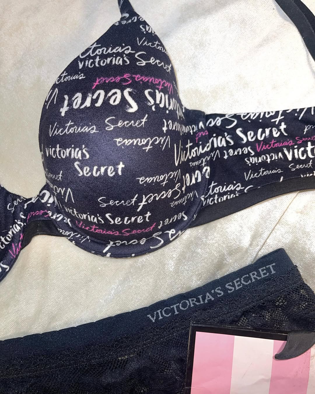 VS 32D