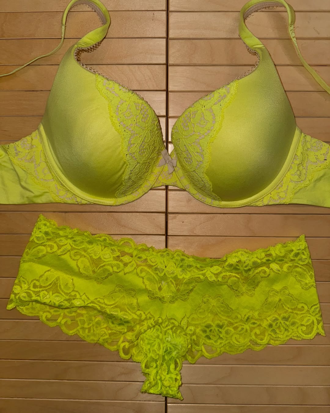 VS 34D