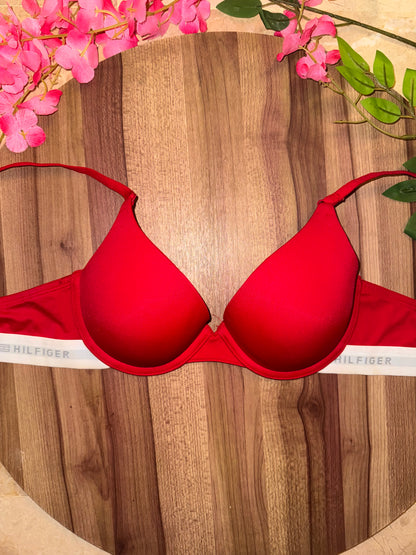 Tommy hilfiger 34B