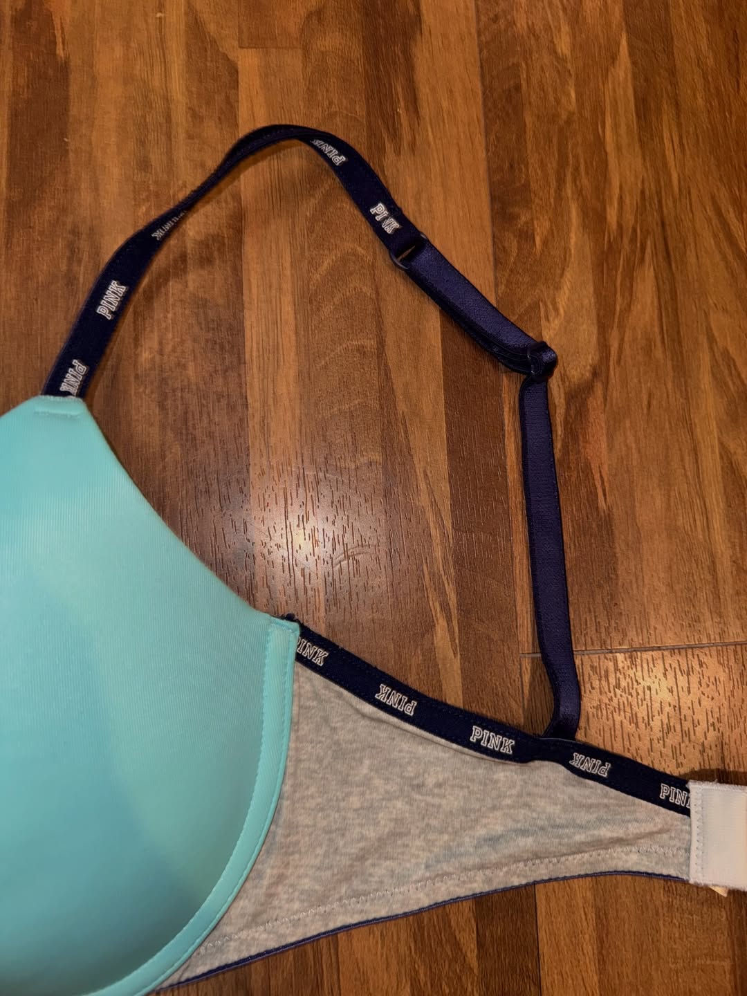 VS 32D