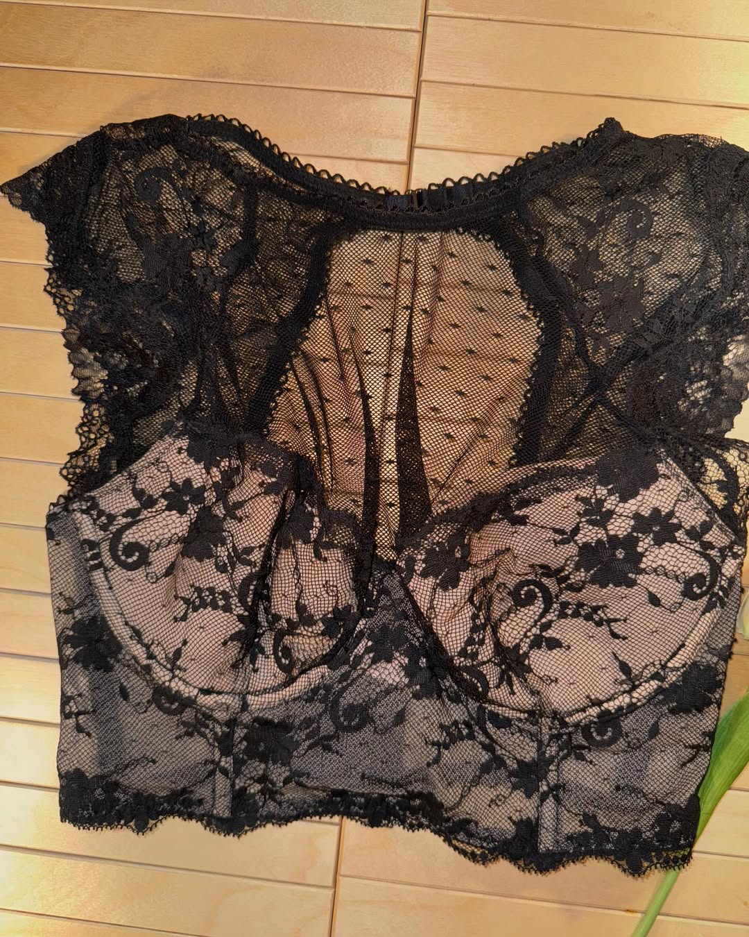 VS 32D