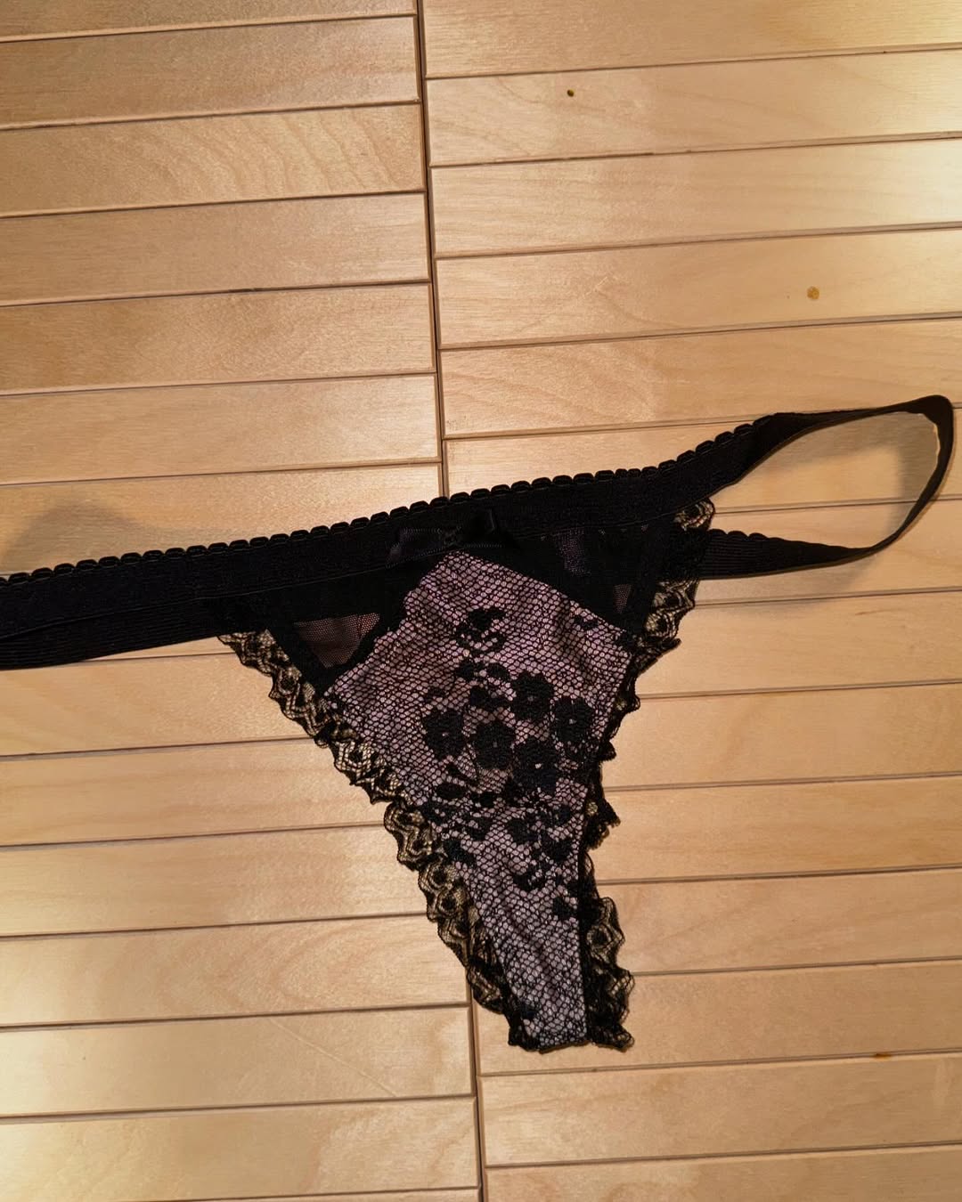VS 32D