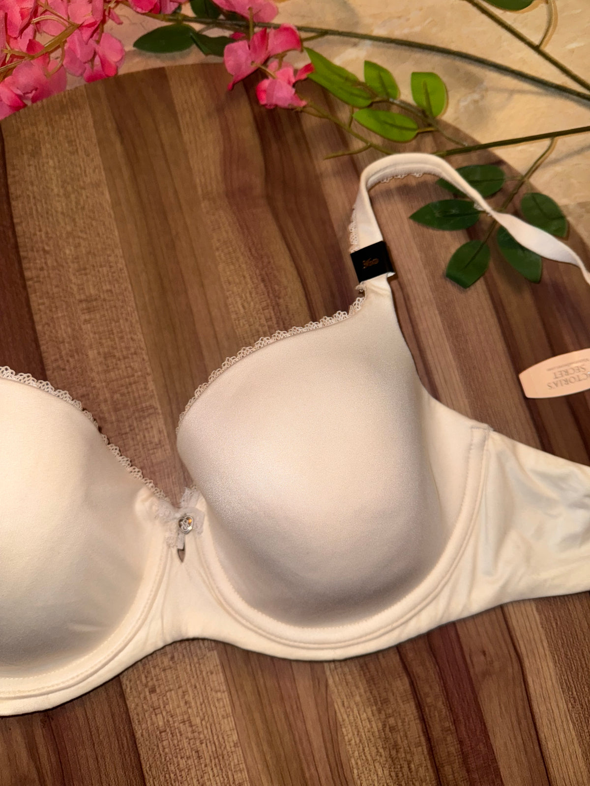 VS 36D tagged