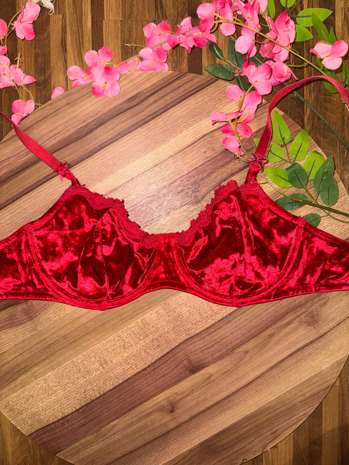VS velvet bra 34dd