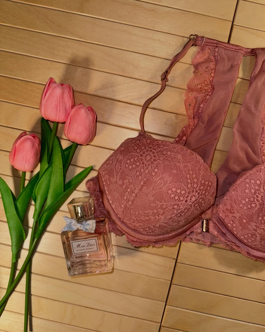 VS 32D