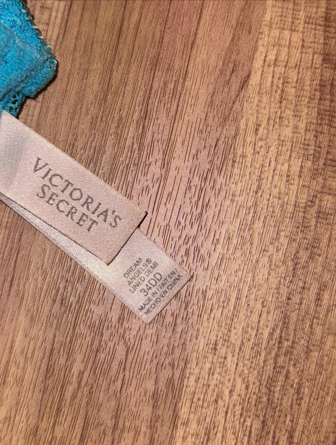 VS 34DD