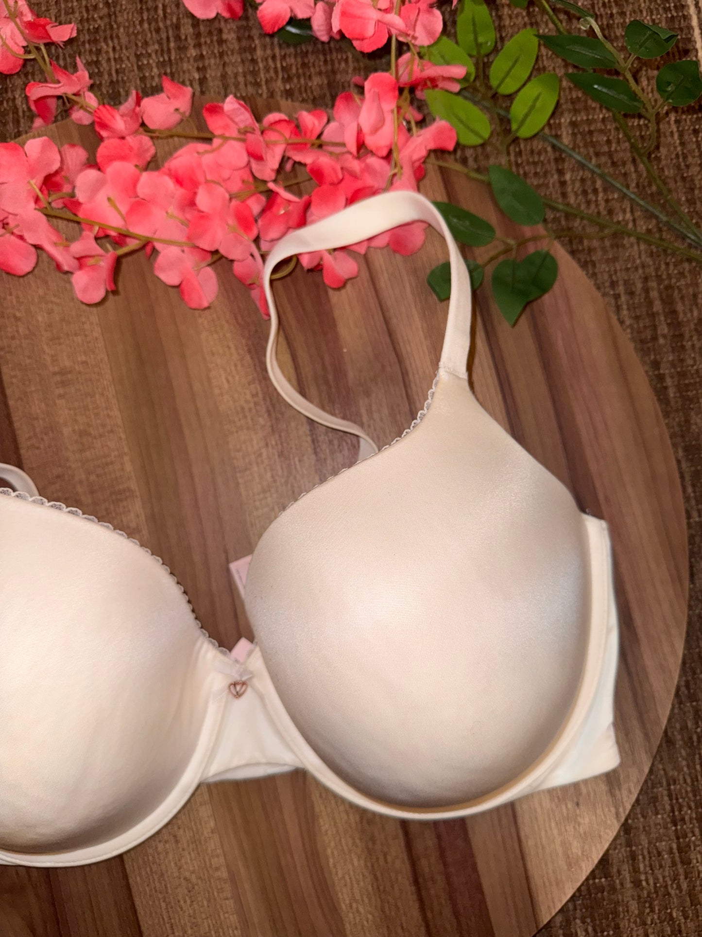VS 38DDD tagged